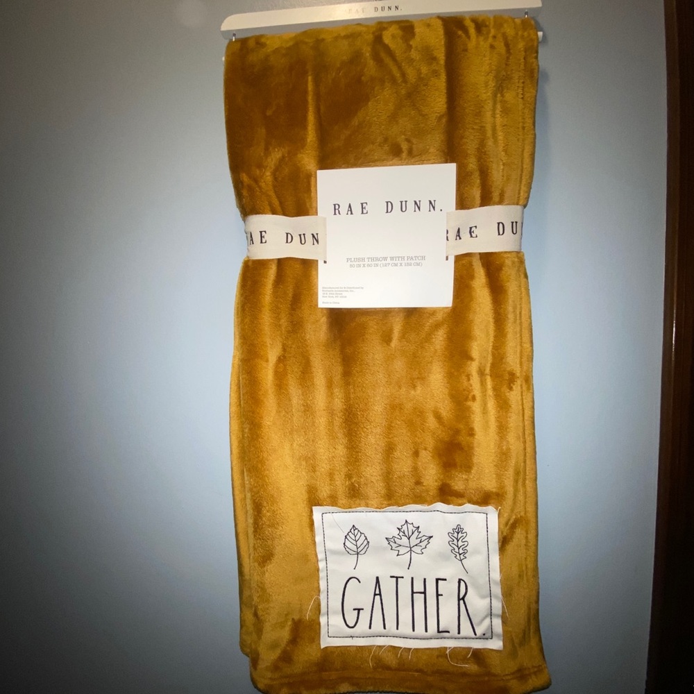 Rae Dunn fall gold gather plush throw blanket new